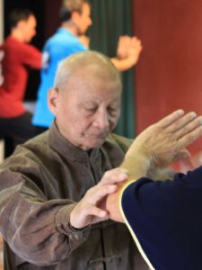 stage-taichi-mains-nues-autourdutao